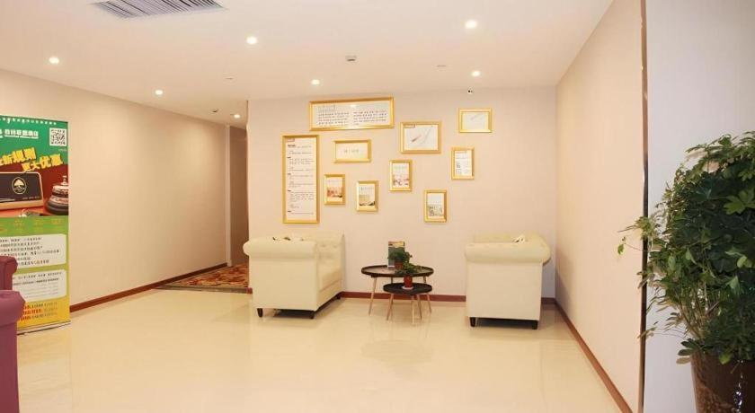 Greentree Alliance Yichang East Yichang Station Hotel Exterior foto